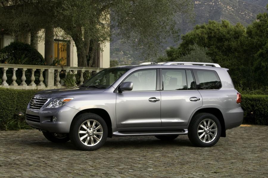  Lexus LX570 2008 года  (фото 130 из 221)